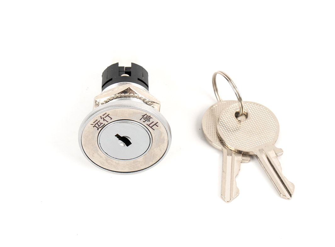 Sleutelschakelaar optillen